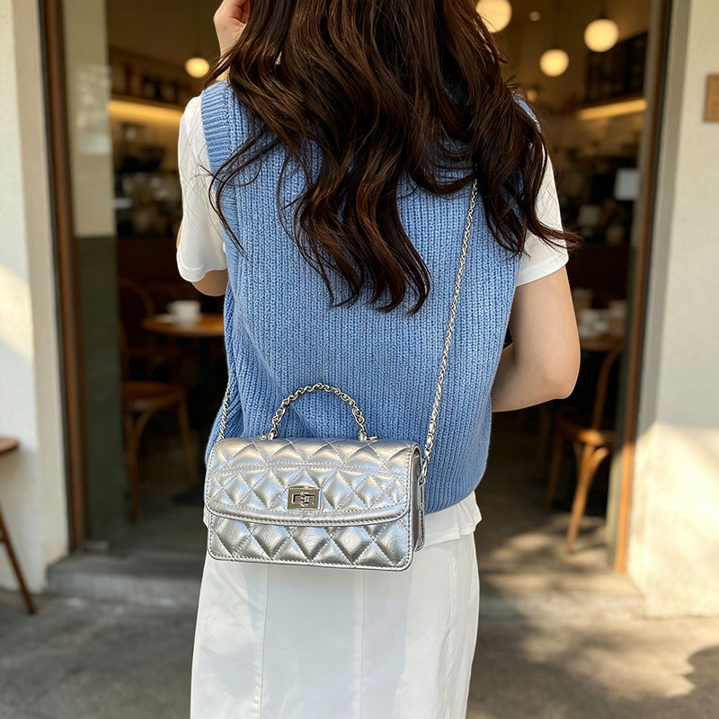 Bolso Mini Acolchado de Charol para Mujer con Cadena | Bolso Crossbody Elegante y Compacto