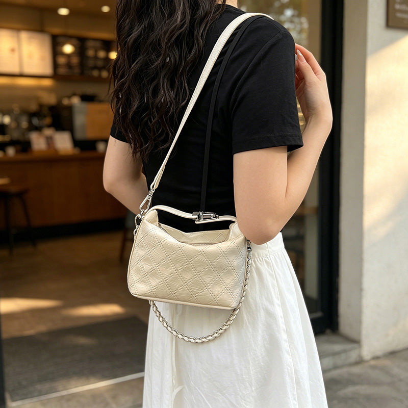 Bolso Mini Acolchado para Mujer con Cadena Metálica | Bolso Crossbody Elegante y Moderno