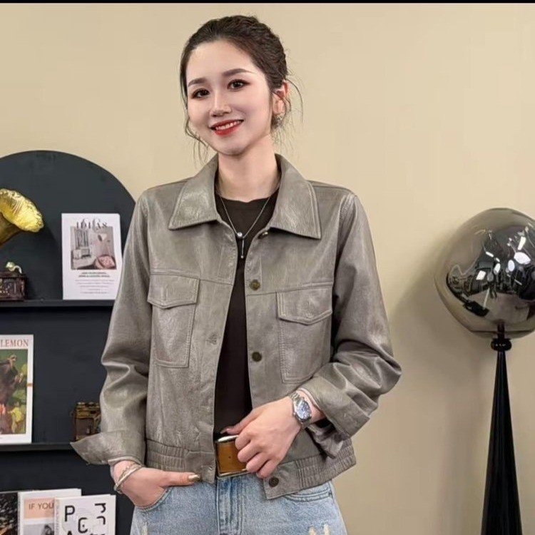 Chaqueta de Cuero Sintético para Mujer – Estilo Vintage con Corte Clásico y Ajuste Elegante