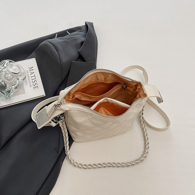 Bolso Mini Acolchado para Mujer con Cadena Metálica | Bolso Crossbody Elegante y Moderno