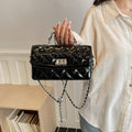 Bolso Mini Acolchado de Charol para Mujer con Cadena | Bolso Crossbody Elegante y Compacto
